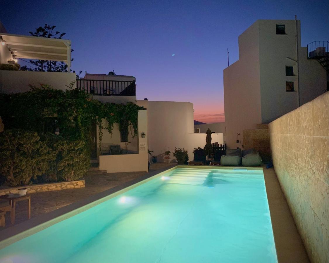Christina Hotel, Adults Only, Heated Salt Water Pool Náousa Buitenkant foto