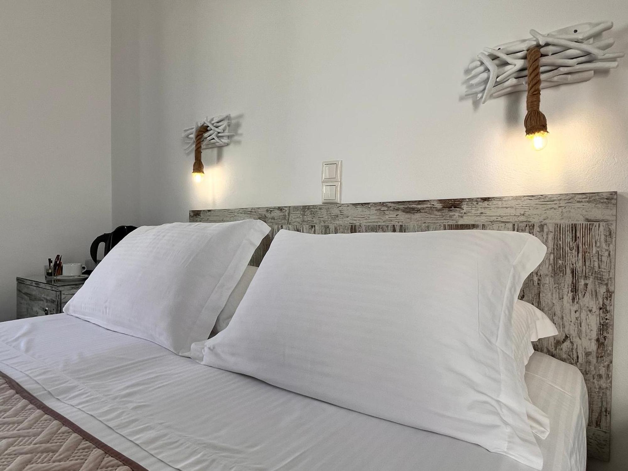 Christina Hotel, Adults Only, Heated Salt Water Pool Náousa Kamer foto